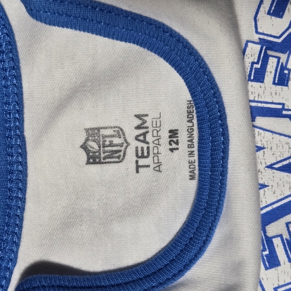 Newest Los Angeles Charger Fan Onesie NWOT - Picture 3 of 6